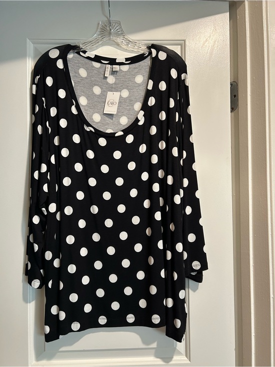 Cato Tops - Cato Black Polka Dot Scoop Neck Tee with White Dots